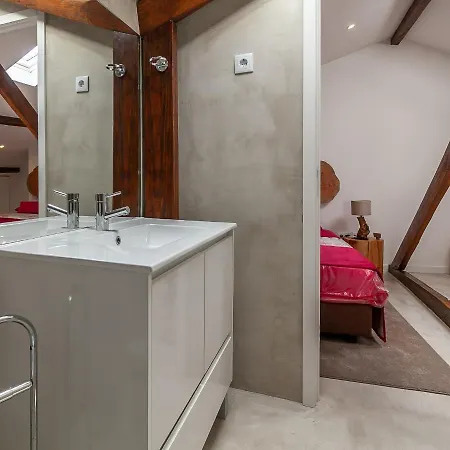 Up Tree Nature Rooms Aveiro Exterior photo